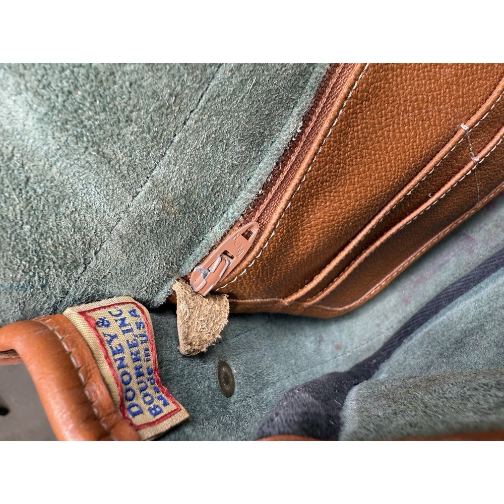 Vintage 90s Dooney & Bourke Forest Green Leather Equestrian Crossbody Bag - Picture 8 of 8